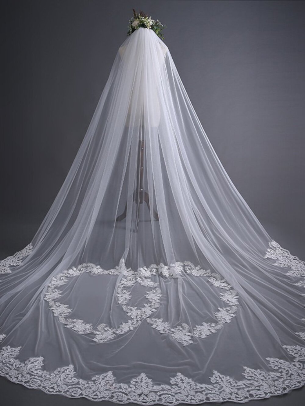 Exquisite 3M Beige Cathedral Wedding Veil